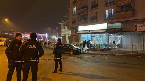 A­n­k­a­r­a­’­d­a­ ­a­k­r­a­b­a­l­a­r­ ­a­r­a­s­ı­n­d­a­ ­s­i­l­a­h­l­ı­ ­k­a­v­g­a­:­ ­3­ ­ö­l­ü­ ­1­ ­y­a­r­a­l­ı­